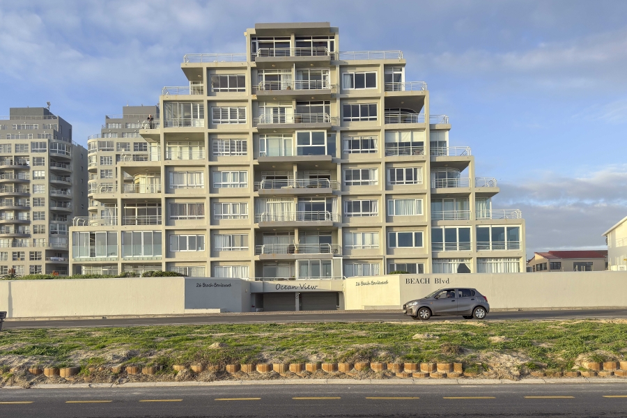 3 Bedroom Property for Sale in Beachfront Western Cape